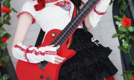 cosplay-hidori-rose-–-hina-roselia-&-houshou-marine