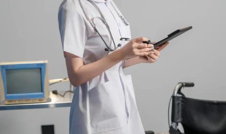 cosplay-年年nnian-–-护士长の秘密