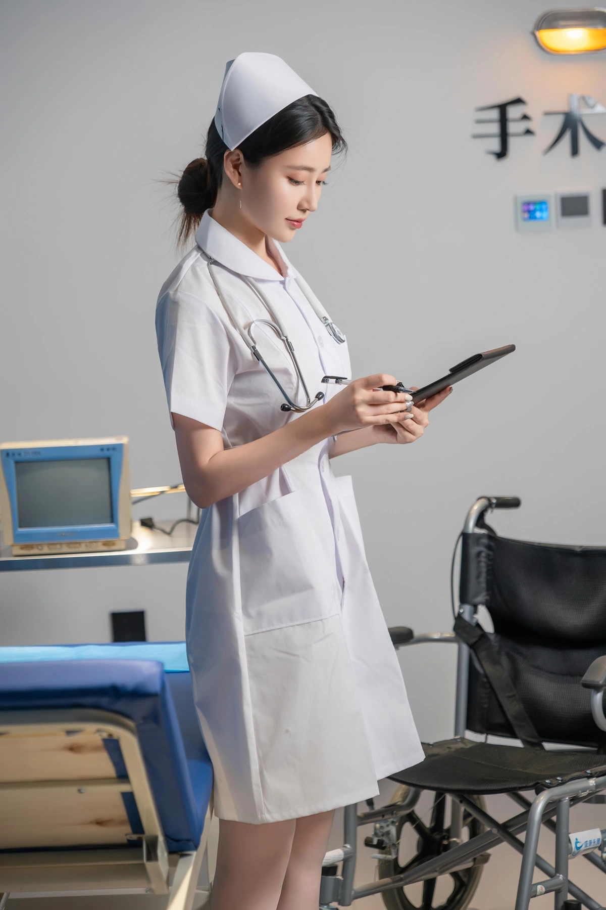 Cosplay 年年Nnian – 护士长の秘密