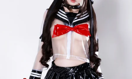 cosplay-柒柒要乖哦-–-兽尾透明jk