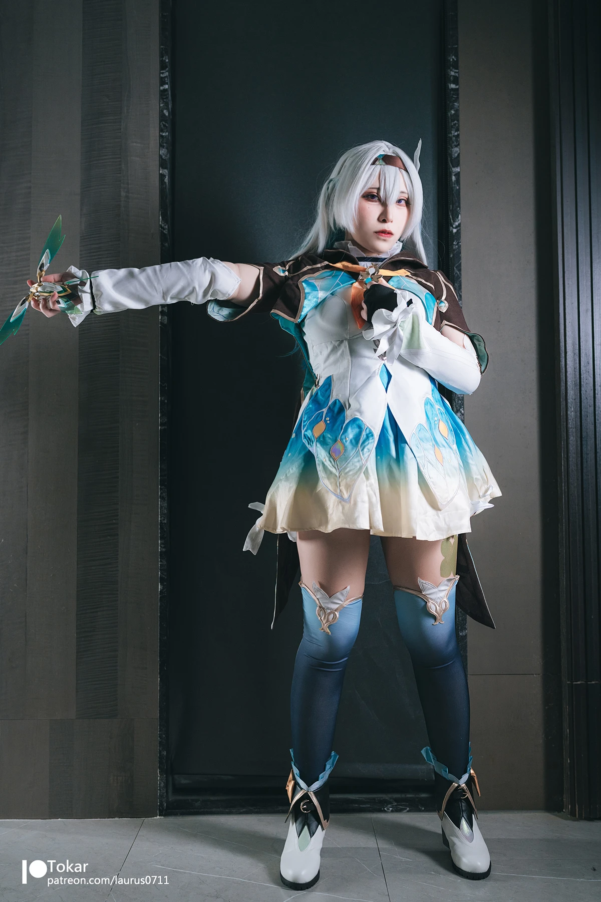 Cosplay Tokar浵卡 – 崩坏星轨 萤火虫