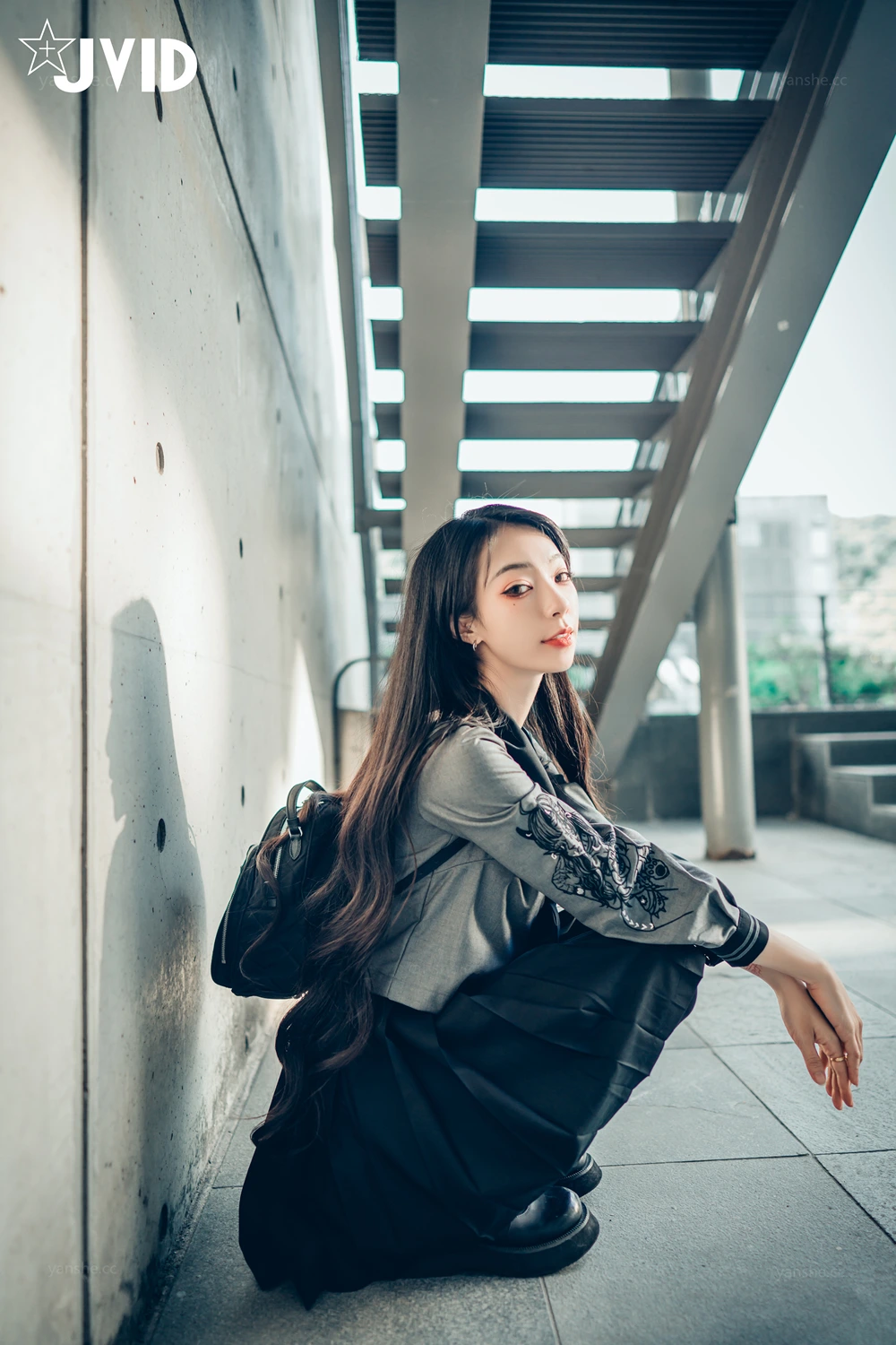 JVID 飄飄哥 – 色色妄想系列 校花也是大姐頭 Set.01